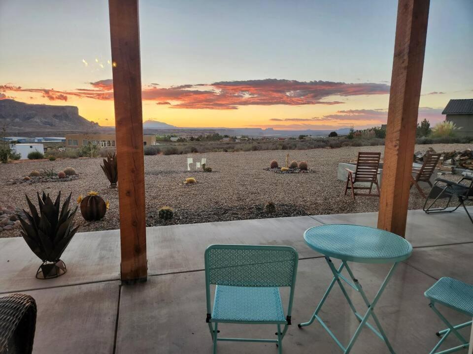 Lake Powell Sunrise Villa By Antelope Canyon Big Water Esterno foto
